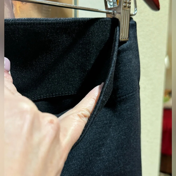 Max Studio Mid-Rise Pull On Elastic Waistband Print Pant, Size MEDIUM. NWT $98 - Picture 5 of 6